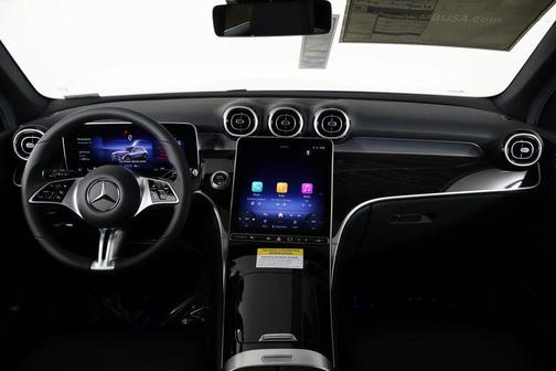 2026 Mercedes-Benz GLC 300 4MATIC