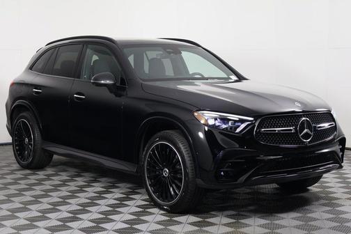 Black 2024 Mercedes-Benz GLC 300 Base