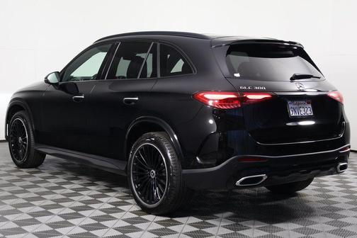 Black 2024 Mercedes-Benz GLC 300 Base