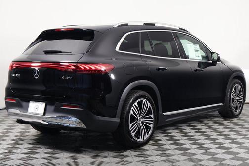 Black 2026 Mercedes-Benz EQS 400 400