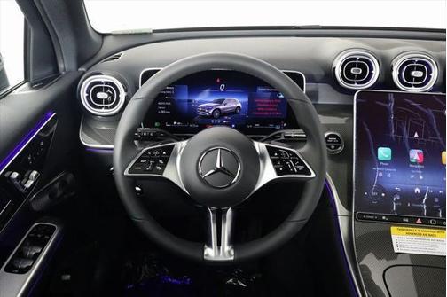 2026 Mercedes-Benz GLC 300 Base
