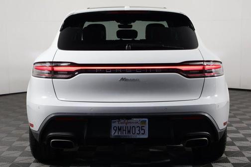 White 2024 Porsche Macan Macan