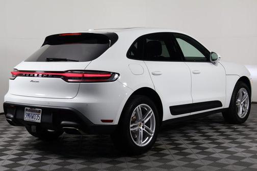 White 2024 Porsche Macan Macan