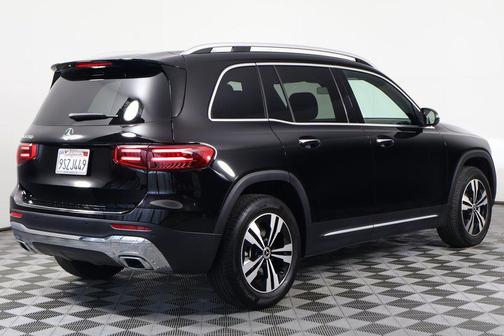 2025 Mercedes-Benz GLB 250 Base