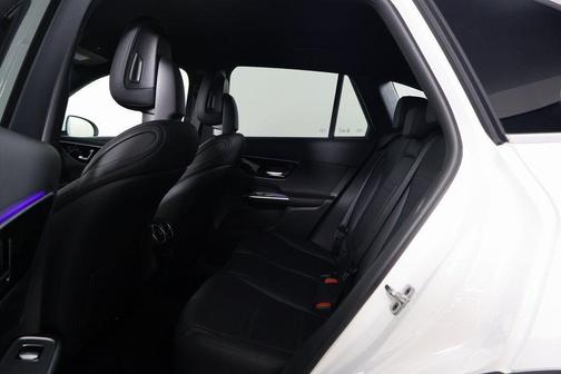 Polar White 2026 Mercedes-Benz GLC 300 Base