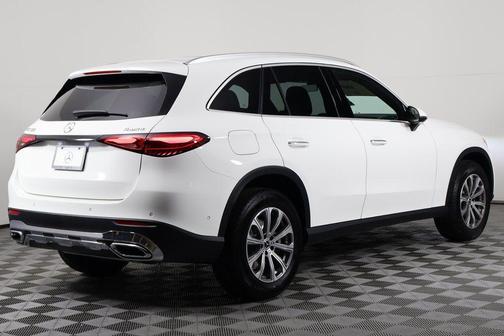 2026 Mercedes-Benz GLC 300 4MATIC