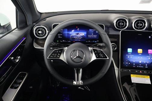 2026 Mercedes-Benz GLC 300 4MATIC
