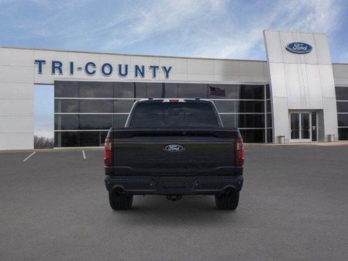 Agate Black Metallic 2026 Ford F-150 XLT