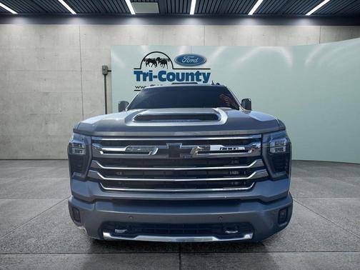 Sterling Gray Metallic 2025 Chevrolet Silverado 2500 High Country
