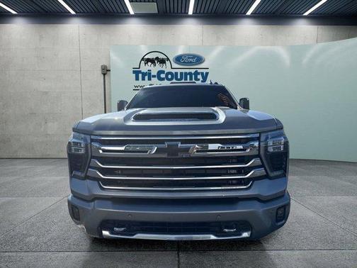 Sterling Gray Metallic 2025 Chevrolet Silverado 2500 High Country