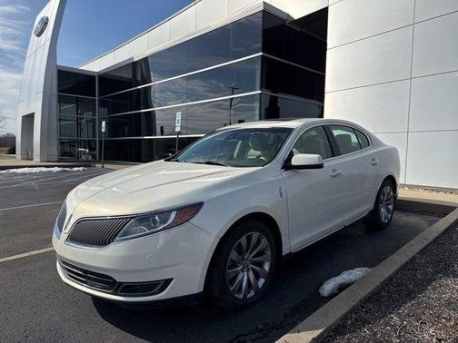 2013 Lincoln MKS Base