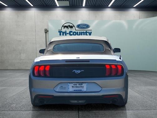 2022 Ford Mustang EcoBoost Premium