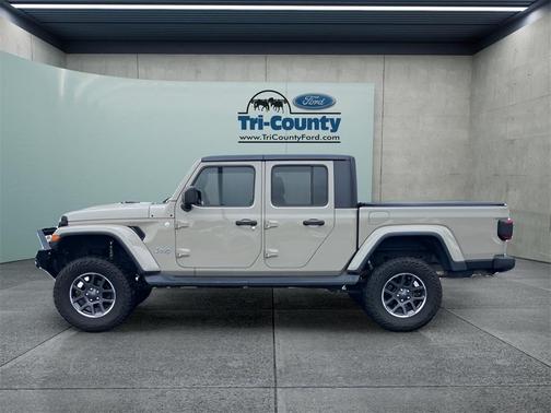 2020 Jeep Gladiator Overland