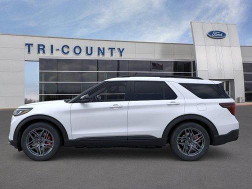 Star White 2026 Ford Explorer ST