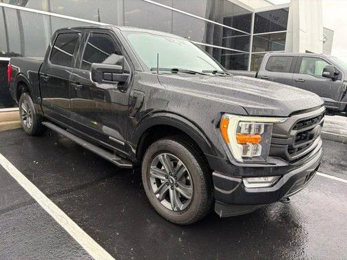 Black Metallic 2023 Ford F-150 XLT