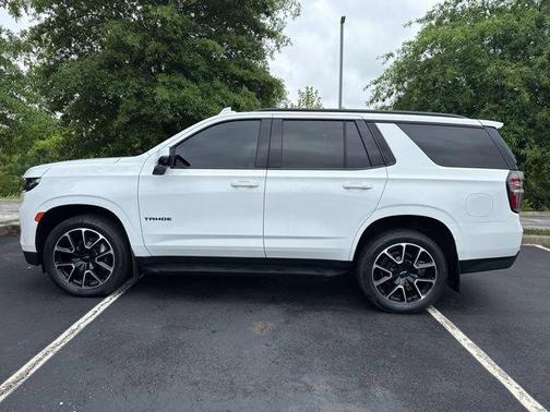 Summit White 2022 Chevrolet Tahoe RST