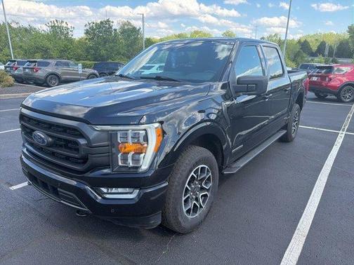 Black Metallic 2021 Ford F-150 XLT