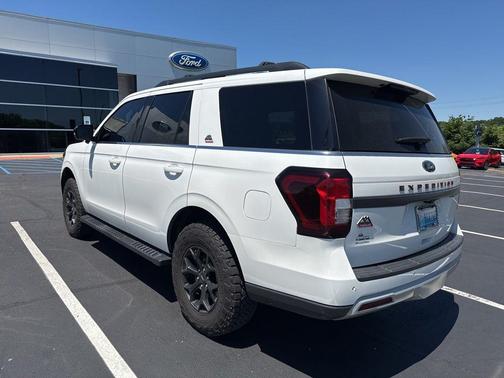 White Metallic 2022 Ford Expedition Timberline