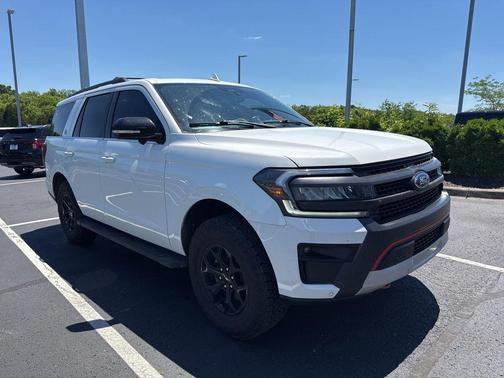 White Metallic 2022 Ford Expedition Timberline