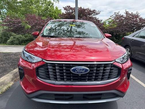 Rapid Red Metallic Tinted Clearcoat 2023 Ford Escape Active
