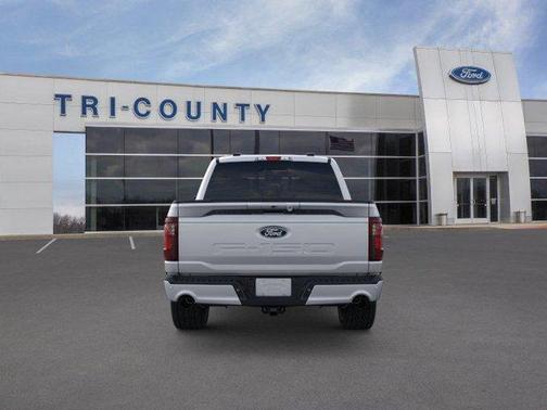 Iconic Silver Metallic 2026 Ford F-150 XLT