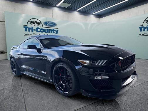 2019 Ford Shelby GT350 Base