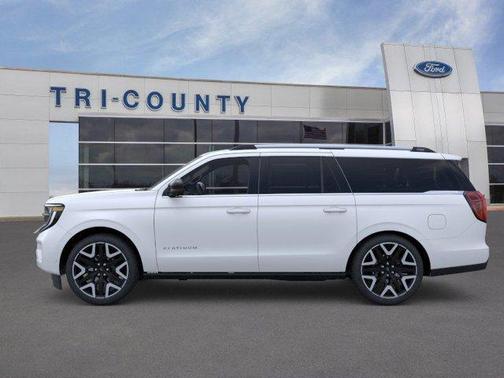Star White 2026 Ford Expedition Max Platinum