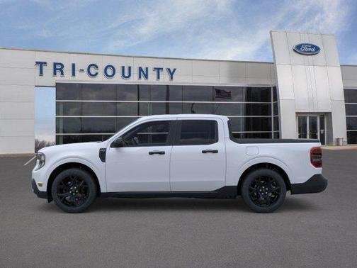 Space White Metallic 2026 Ford Maverick XLT