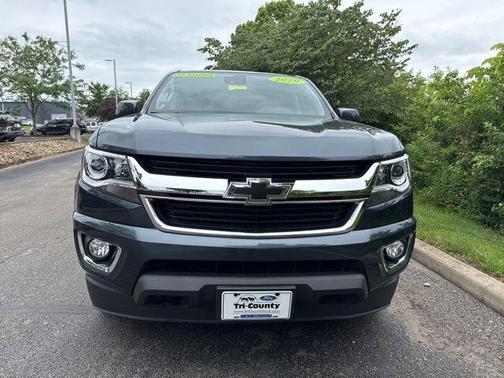 Shadow Gray Metallic 2020 Chevrolet Colorado LT