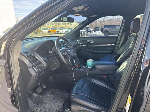 2019 Ford Explorer Platinum