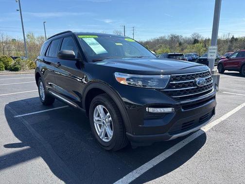 Agate Black Metallic 2023 Ford Explorer XLT