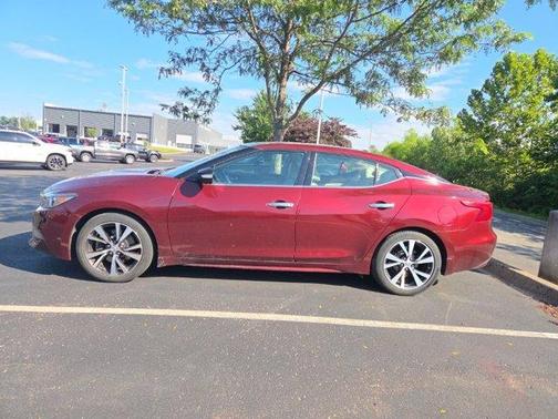 Coulis Red 2016 Nissan Maxima 3.5 Platinum