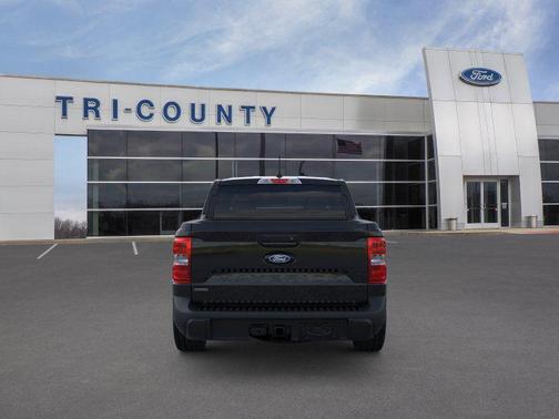 Shadow Black 2026 Ford Maverick XLT