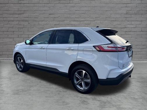Oxford White 2024 Ford Edge SEL