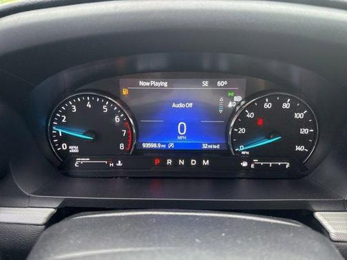 Oxford White 2021 Ford Explorer XLT