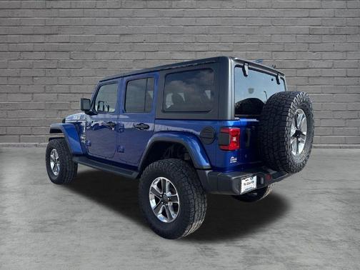 Ocean Blue Metallic 2018 Jeep Wrangler Unlimited Sahara