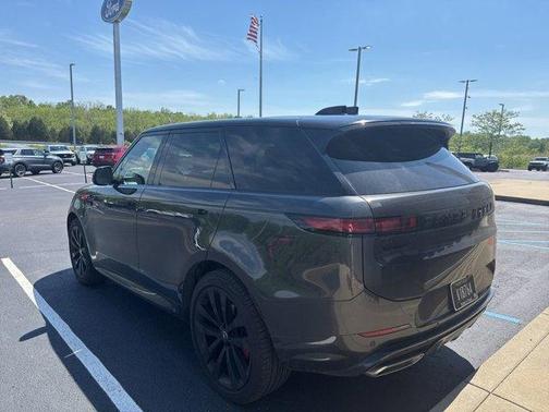 Carpathian Grey 2025 Land Rover Range Rover Sport P400 Dynamic SE