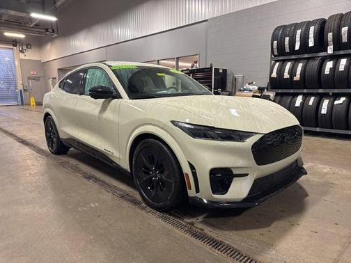 2025 Ford Mustang Mach-E GT