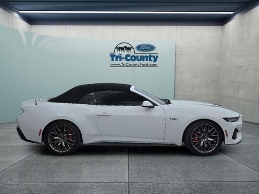 Oxford White 2024 Ford Mustang GT Premium