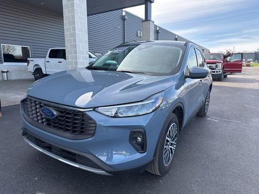 Vapor Blue 2025 Ford Escape PHEV
