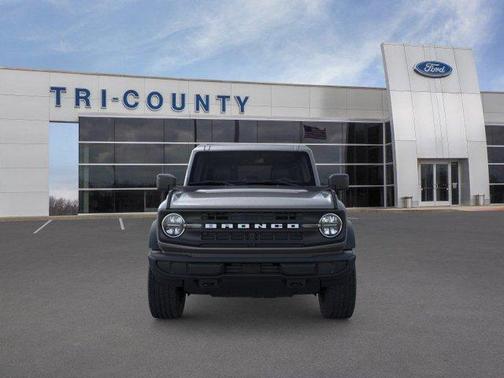 Carbonized Gray Metallic 2025 Ford Bronco Base