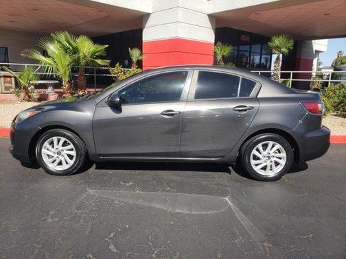 2013 Mazda Mazda3 i Touring