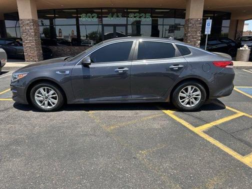 2017 Kia Optima LX