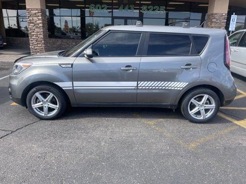 2018 Kia Soul Base