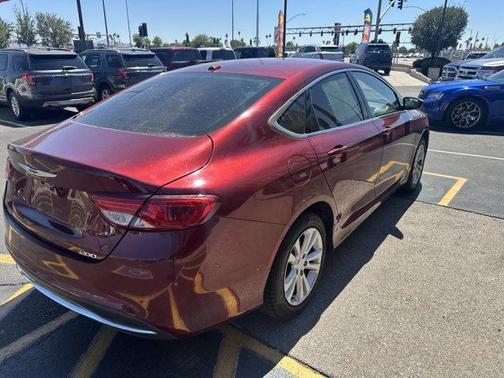 2015 Chrysler 200 Limited