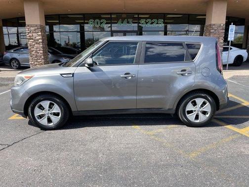 2016 Kia Soul Base
