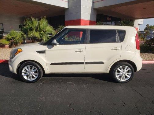 2013 Kia Soul +