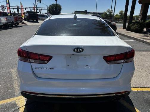 2017 Kia Optima LX