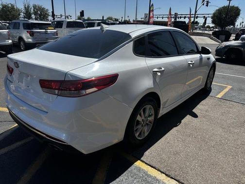 2017 Kia Optima LX