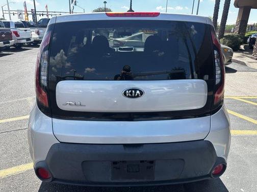 2015 Kia Soul Base